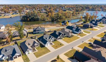 7424 Northwood Dr, Benton, AR 72019