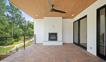 1128 Fillmore St, Bentonville, AR 72712