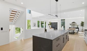 7502 NEVIS Rd, Bethesda, MD 20817