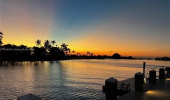 9102 W Bay Harbor Dr 5D, Bay Harbor Islands, FL 33154