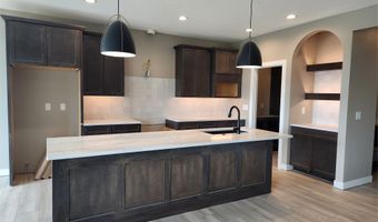 2912 NW Fairfield Ct, Ankeny, IA 50023