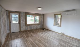 183 185 Bird Farm Rd, Big Horn, WY 82833