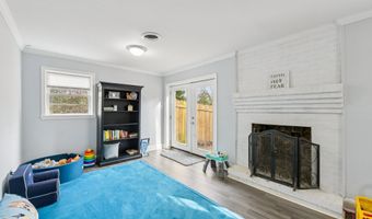 348 Jefferson River Rd, Athens, GA 30607