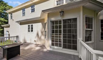 2 Scenic Ridge Ct, Coventry, RI 02816