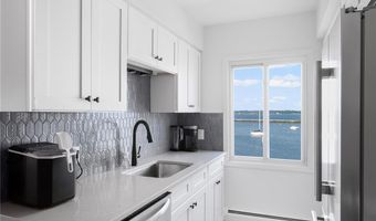 400 Narragansett Pkwy SC-4, Warwick, RI 02888