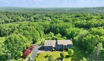 8 Longview Dr, Bow, NH 03304
