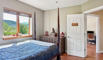 33 WAGON RUT Ln, Auburn, WY 83111