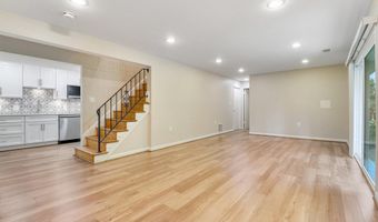 5019 FLEMING Dr, Annandale, VA 22003