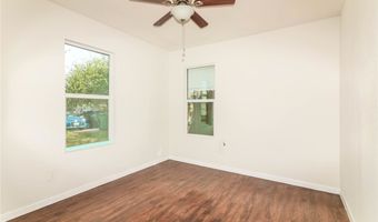 306 N Houston St, Aransas Pass, TX 78336