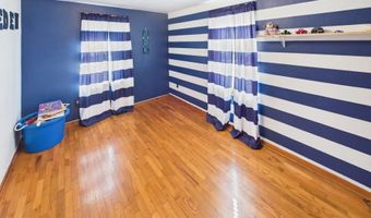 41 Sycamore St, Alexandria, IN 46001