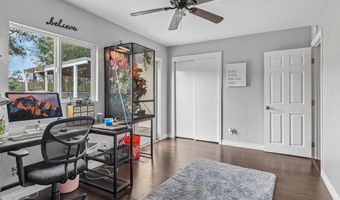 9535 Lakeview Dr, La Mesa, CA 91942