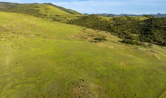 312 Sky Ridge Rd, Ashland, OR 97520