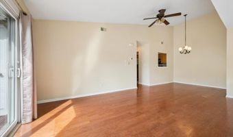 40 Ray Ct, Bedminster, NJ 07921