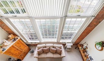 40 Web Ave 202, North Kingstown, RI 02852