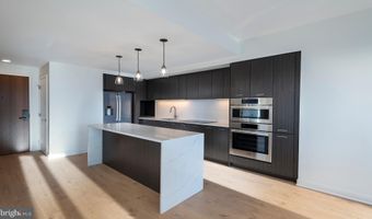 4710 ELM St 0B-W-1101, Bethesda, MD 20814