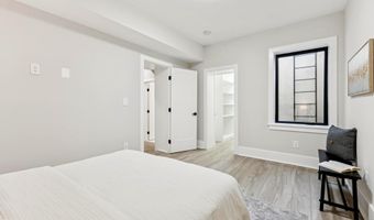 5005 RAVENSWORTH Rd, Annandale, VA 22003