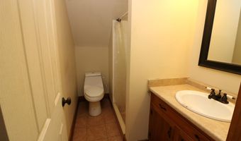 15 George St, Barre, VT 05641
