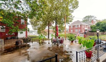 212 N 9th St, Atchison, KS 66002