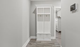 806 Long Leaf Cir, Brandon, MS 39042