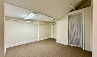 63 Park Dr 63, Boston, MA 02215
