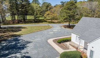 22639 CENTER Pkwy, Accomac, VA 23301
