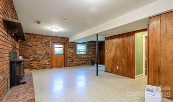 51 Bell Rd, Asheville, NC 28805