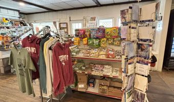 44 U.S. Route 4, Bridgewater, VT 05053