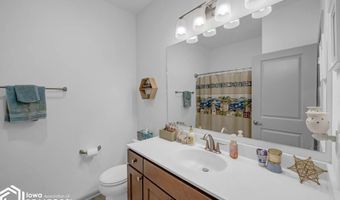 2914 SW Pleasant St, Ankeny, IA 50023