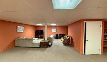 14 Beechwood Ct, Batesville, IN 47006