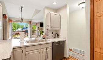 2201 Jennison Cir, Anchorage, AK 99508