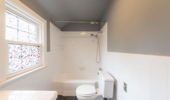 823 W Superior St, Alma, MI 48801