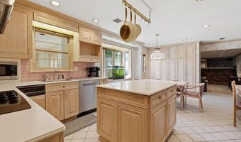 746 WRIGHT Dr, Ambler, PA 19002