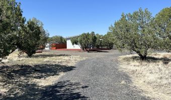 9188 W Gleed Station Rd, Ash Fork, AZ 86320