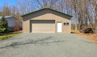 102 206th St, Alden, WI 54026