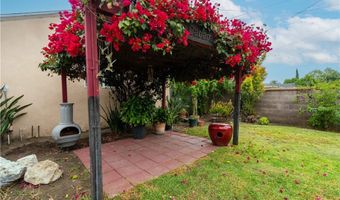 9388 Dorrington Pl, Arleta, CA 91331