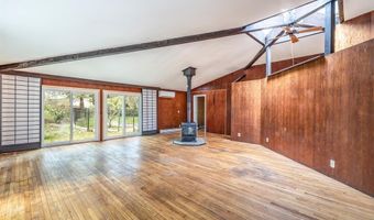 141 Gurleyville Rd, Mansfield, CT 06268