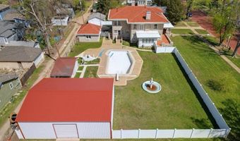 411 N B St, Arkansas City, KS 67005