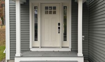 14 Harvest Hill Ln, Auburn, ME 04210