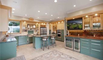 1525 Ramona Dr, Camarillo, CA 93010