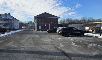 979 Farmington Ave 1F, Berlin, CT 06037