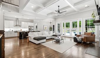 1012 Summit View Ln, Alpharetta, GA 30004