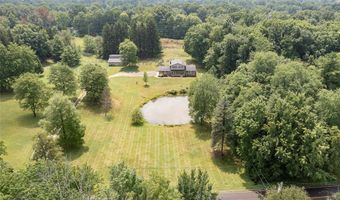 3090 Sourek Rd, Akron, OH 44333