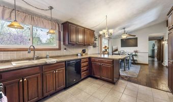 502 NW 9TH Ave, Aledo, IL 61231