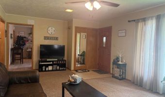 331 S 4th St, Akron, IA 51001