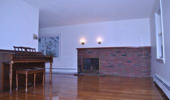 21 Goldsmith Ave, Beverly, MA 01915