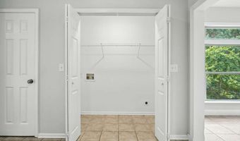 16 Oak Grv, Adairsville, GA 30103