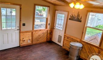 103 S 4th St, Bridger, MT 59014