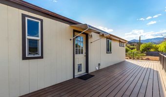 34443 S Golden Ln, Black Canyon City, AZ 85324
