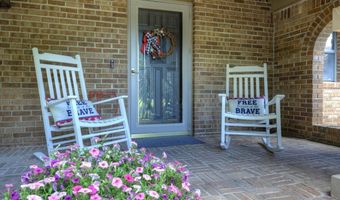 1426 E State Line Rd, Baxter Springs, KS 66713
