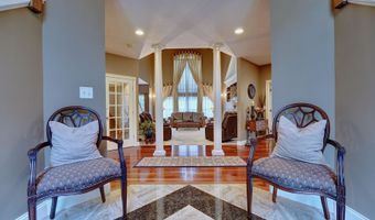 8 Meeting Rock Dr, Atkinson, NH 03811